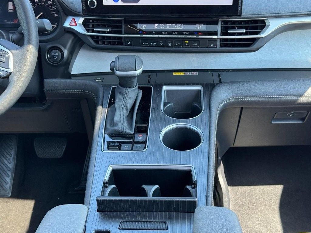 2026 Toyota Sienna XLE 8 Passenger