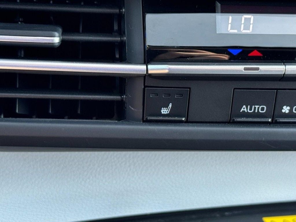 2026 Toyota Sienna XLE 8 Passenger
