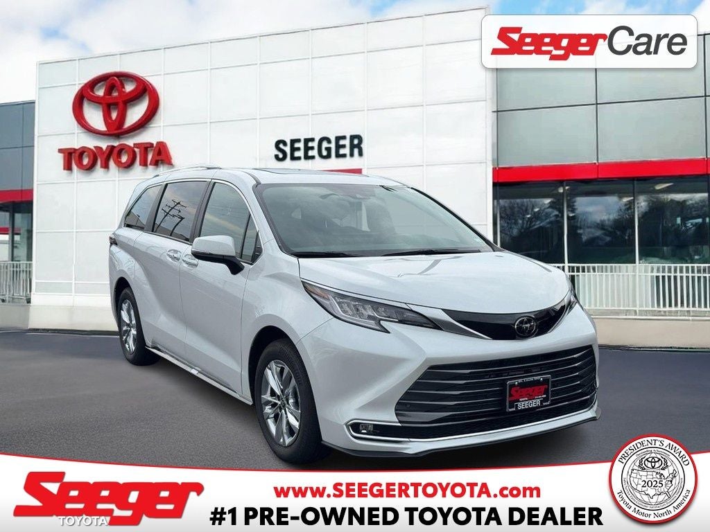 2026 Toyota Sienna Limited 7 Passenger