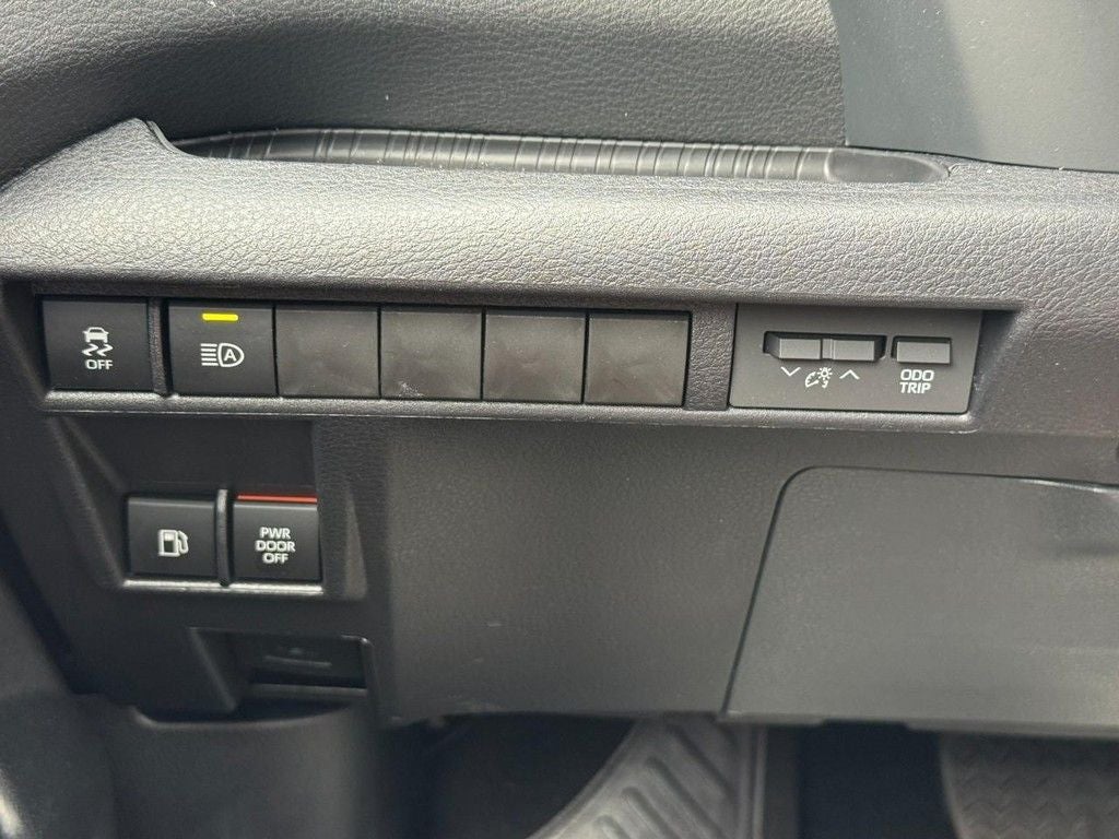 2026 Toyota Sienna Limited 7 Passenger