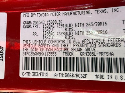 2017 Toyota Tacoma TRD Off Road Double Cab 5' Bed V6 4x4 MT (Natl)