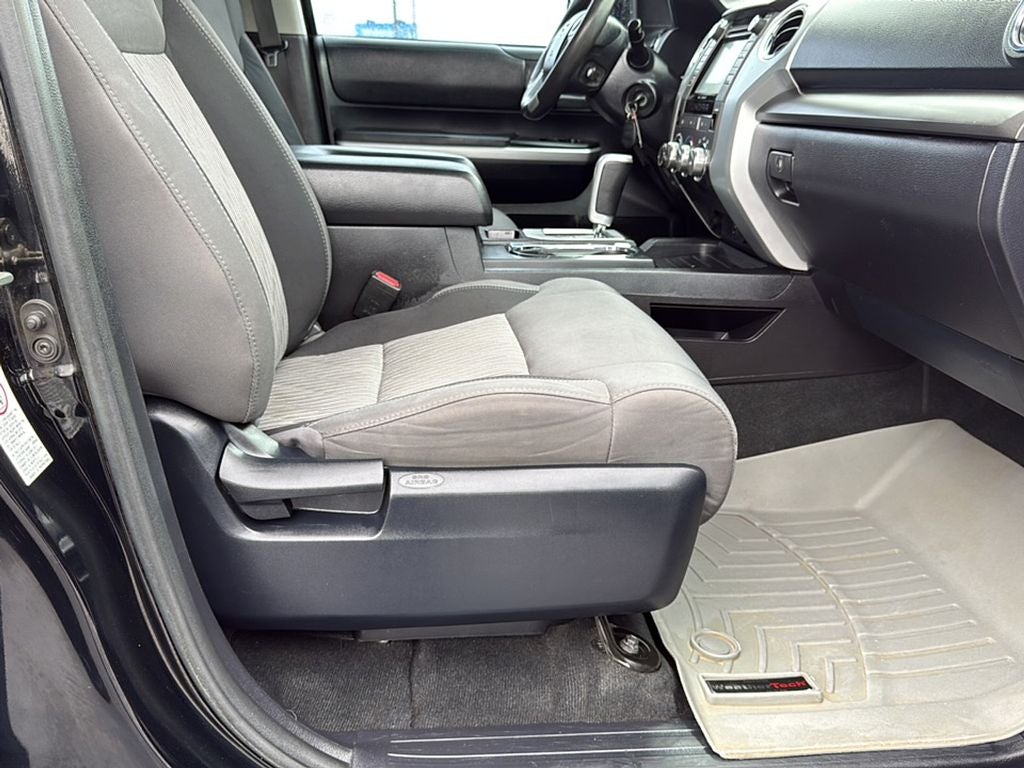 2016 Toyota Tundra SR5