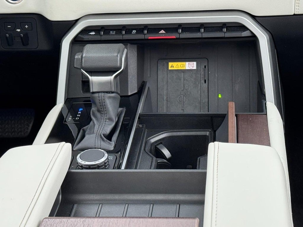 2023 Toyota Tundra 4WD Capstone Hybrid CrewMax 5.5' Bed (Natl)