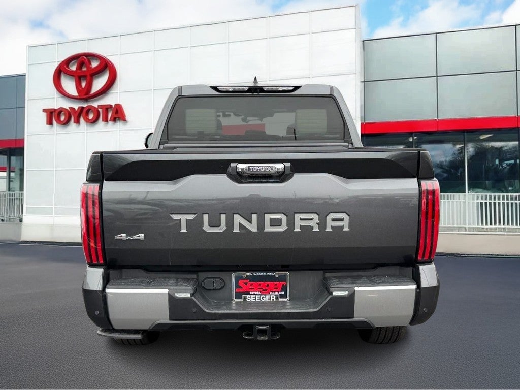 2023 Toyota Tundra 4WD Capstone Hybrid CrewMax 5.5' Bed (Natl)