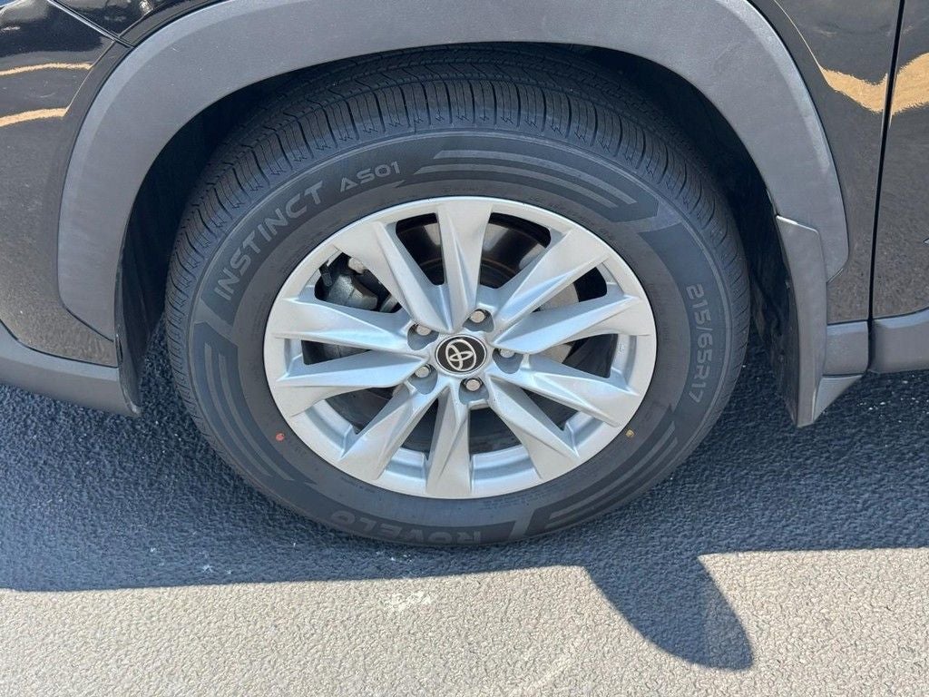 2022 Toyota Corolla Cross LE