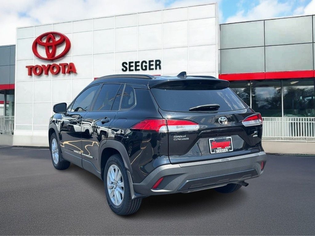 2022 Toyota Corolla Cross LE