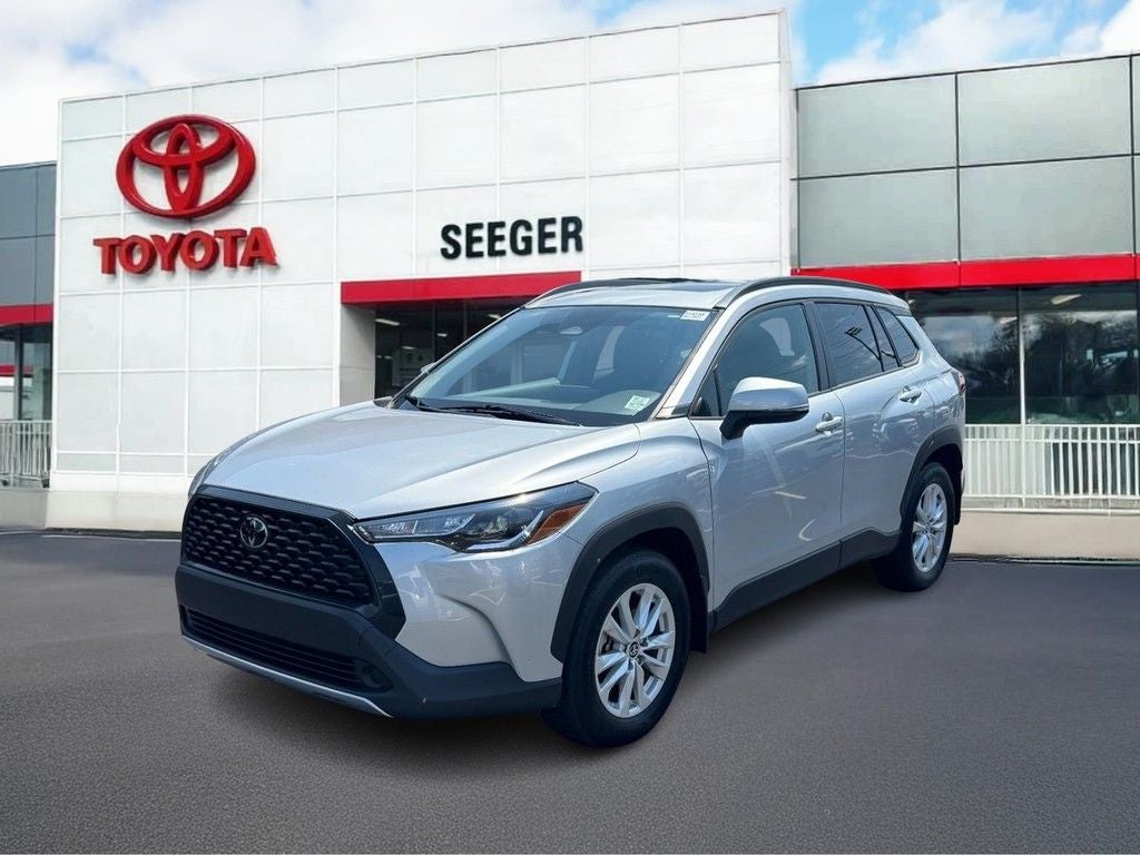2023 Toyota Corolla Cross LE