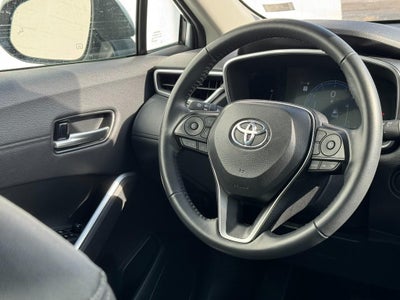 2024 Toyota Corolla Cross XLE 2WD (Natl)