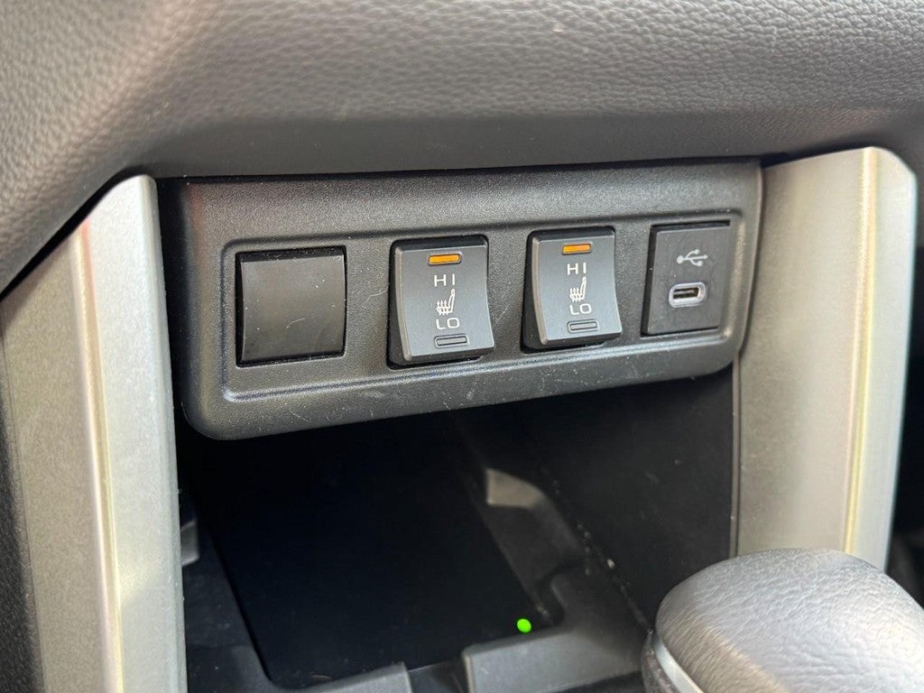 2024 Toyota Corolla Cross XLE 2WD (Natl)