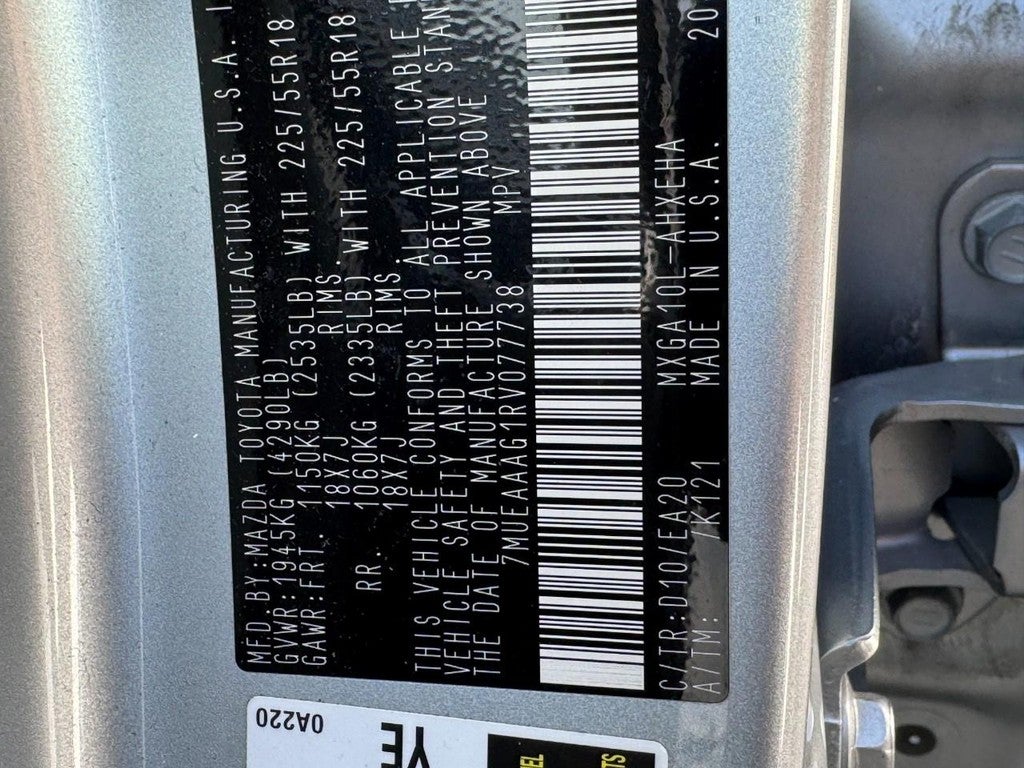 2024 Toyota Corolla Cross XLE 2WD (Natl)