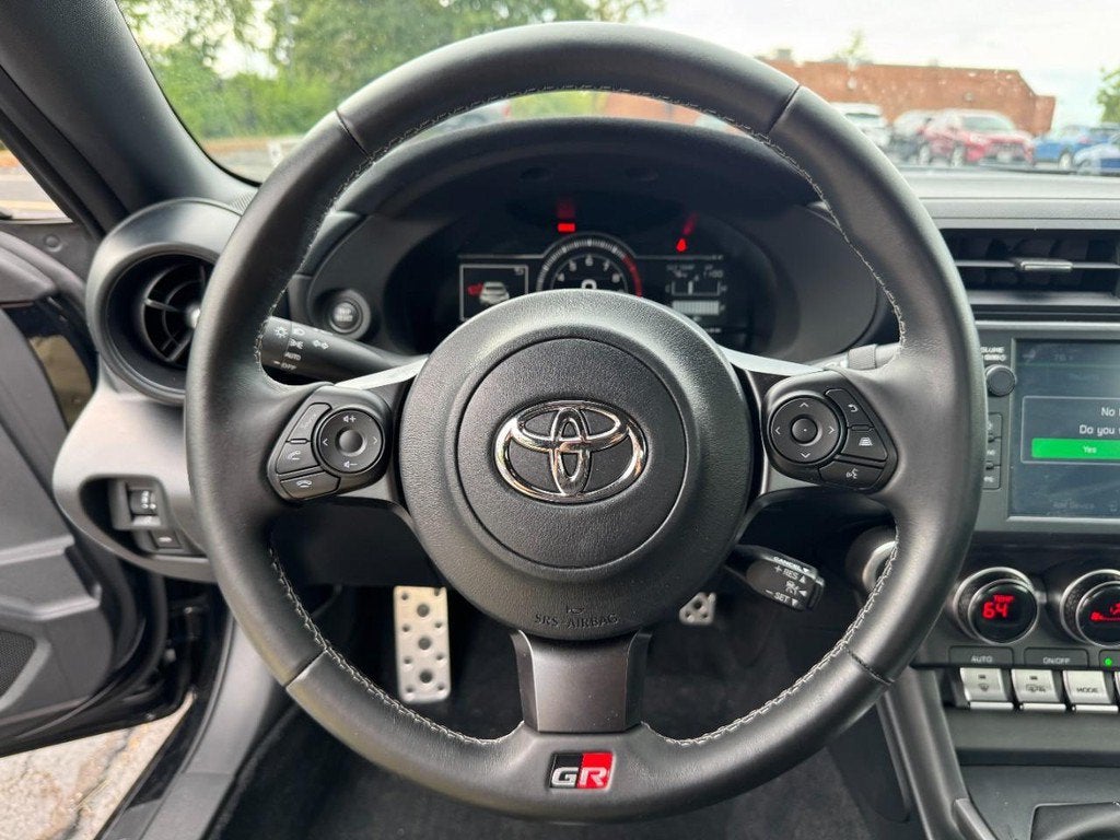 2024 Toyota GR86 Premium