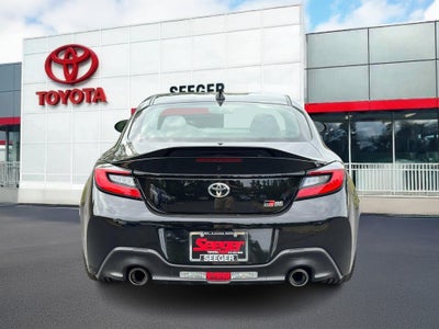 2024 Toyota GR86 Premium