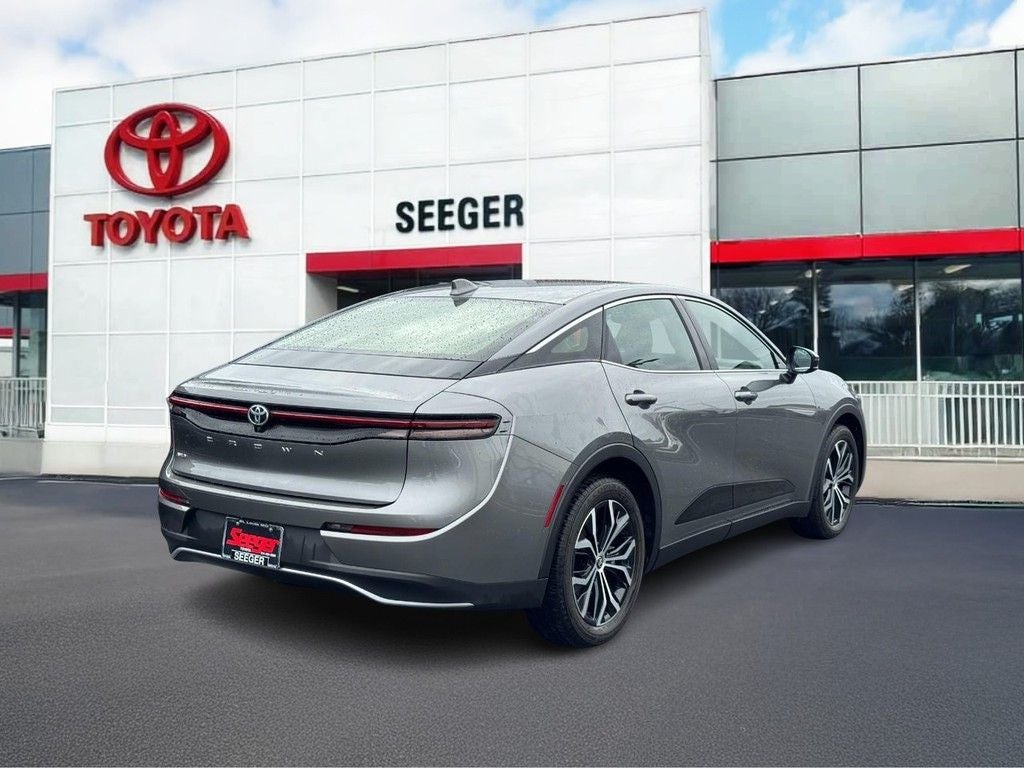 2023 Toyota Crown XLE