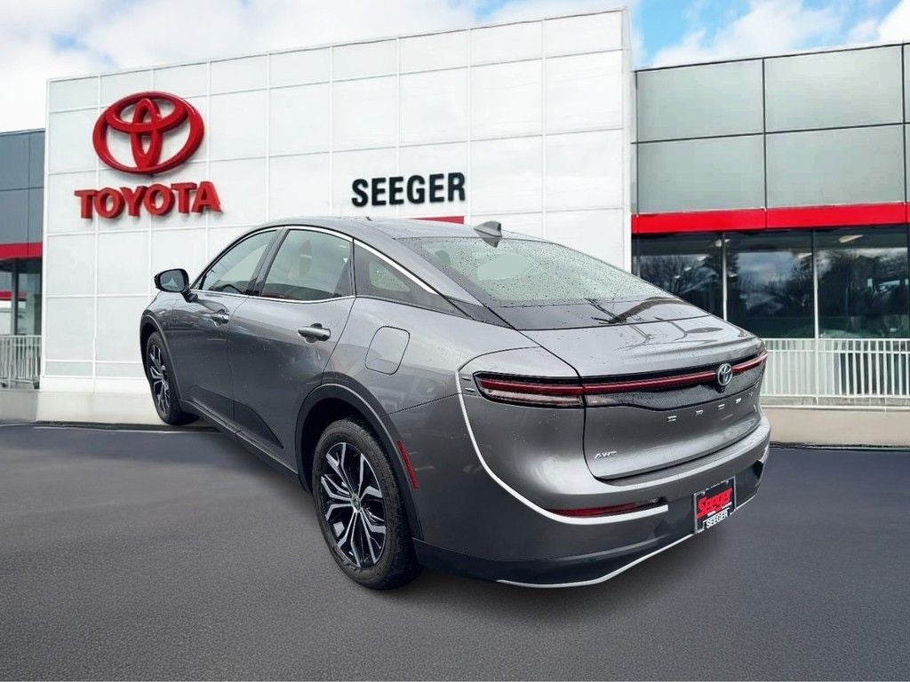 2023 Toyota Crown XLE