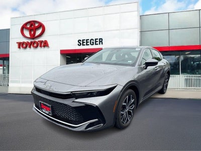 2023 Toyota Crown XLE