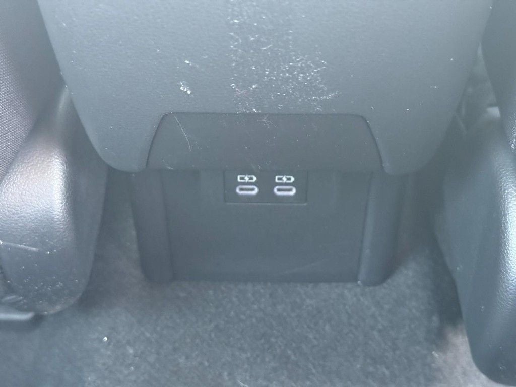 2023 Toyota Prius LE