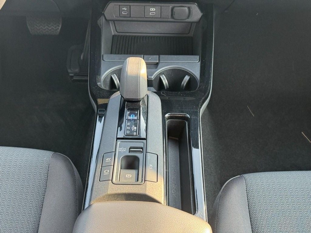 2023 Toyota Prius LE