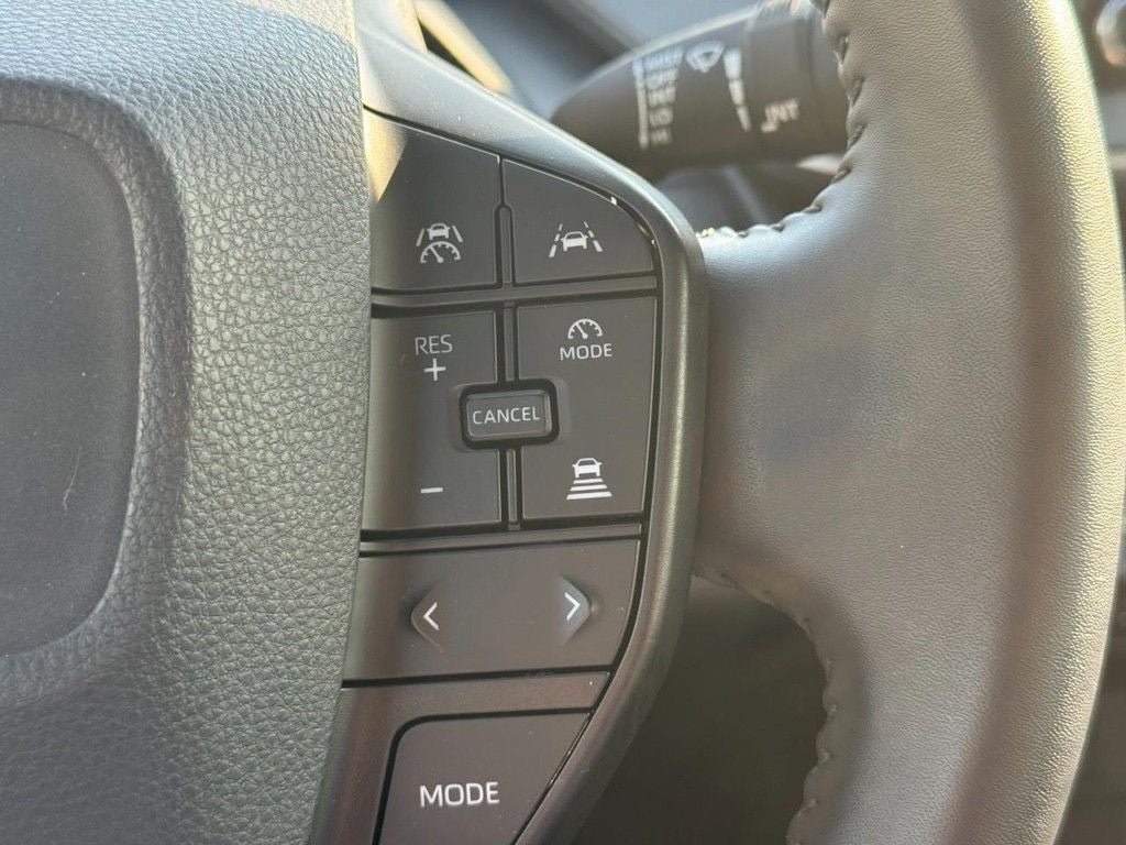 2023 Toyota Prius LE