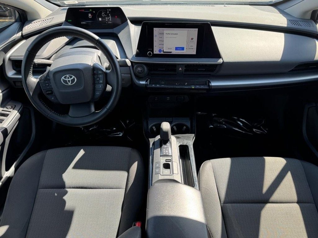 2023 Toyota Prius LE
