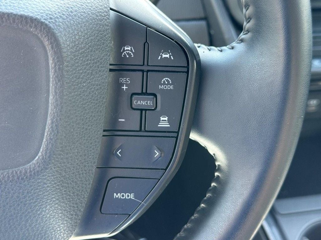 2023 Toyota Prius LE