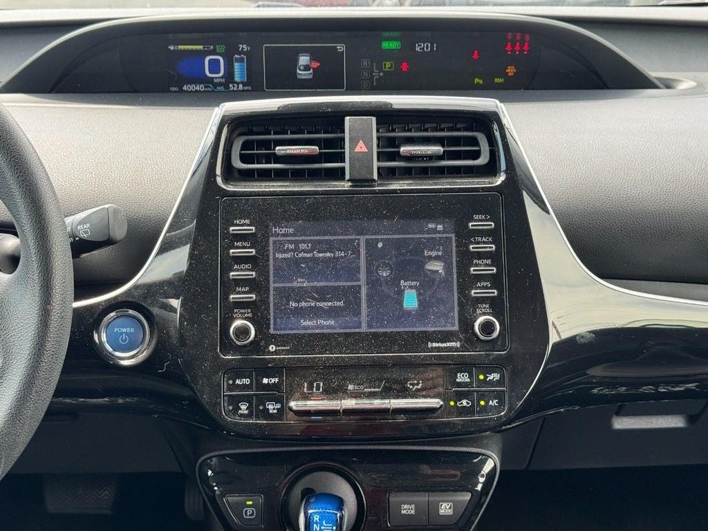 2022 Toyota Prius LE