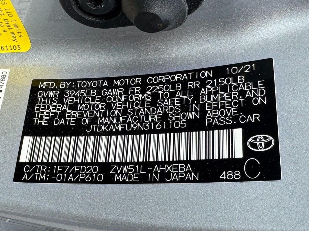 2022 Toyota Prius LE