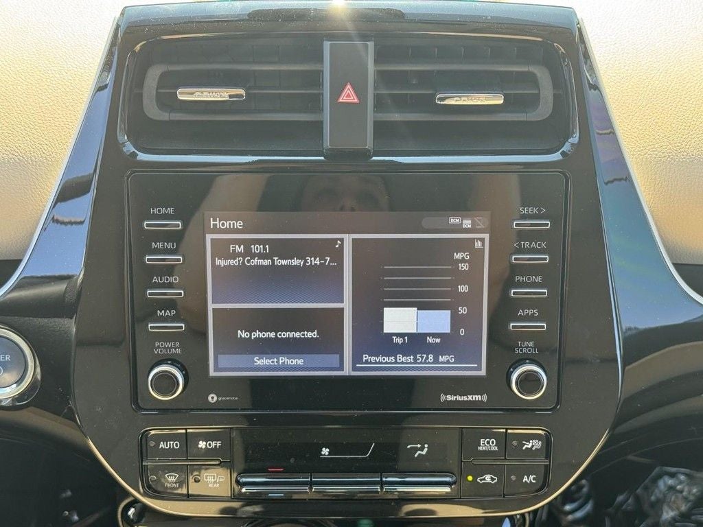 2022 Toyota Prius LE