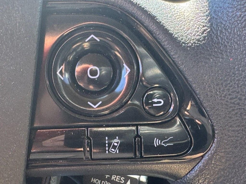 2022 Toyota Prius LE