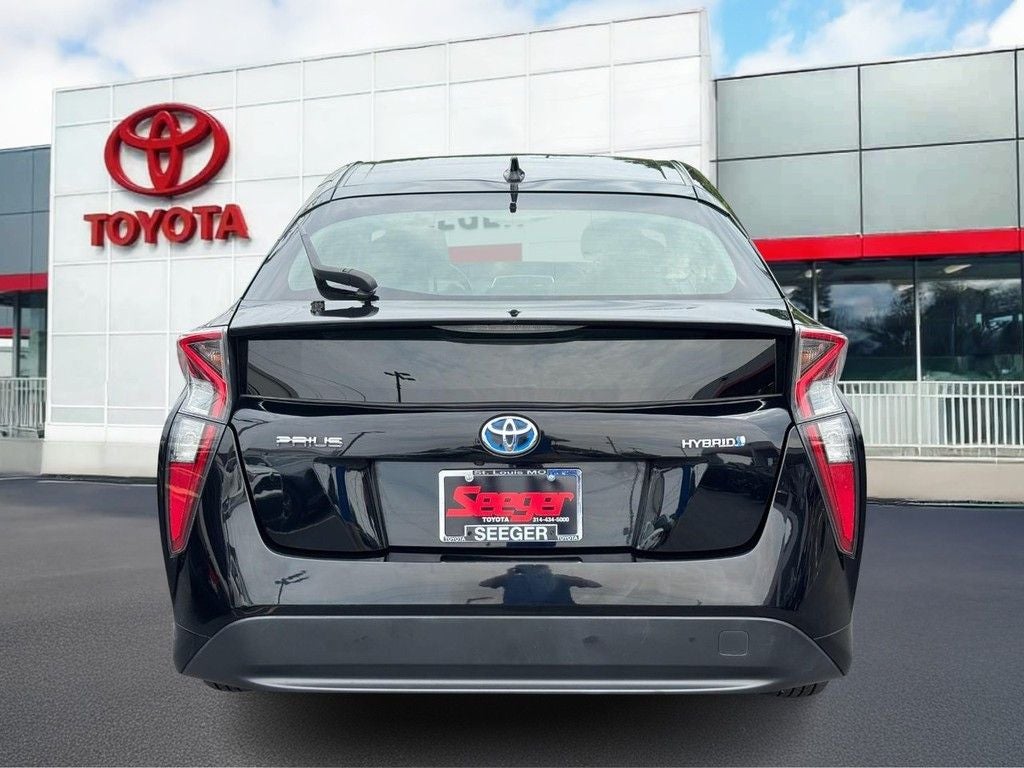 2016 Toyota Prius Four