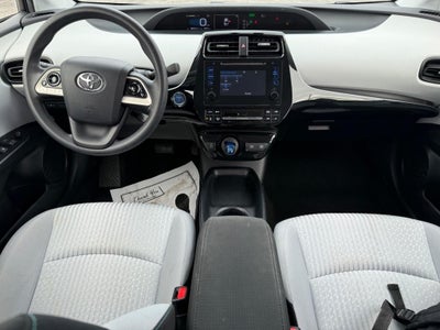 2016 Toyota Prius 5dr HB (Natl)