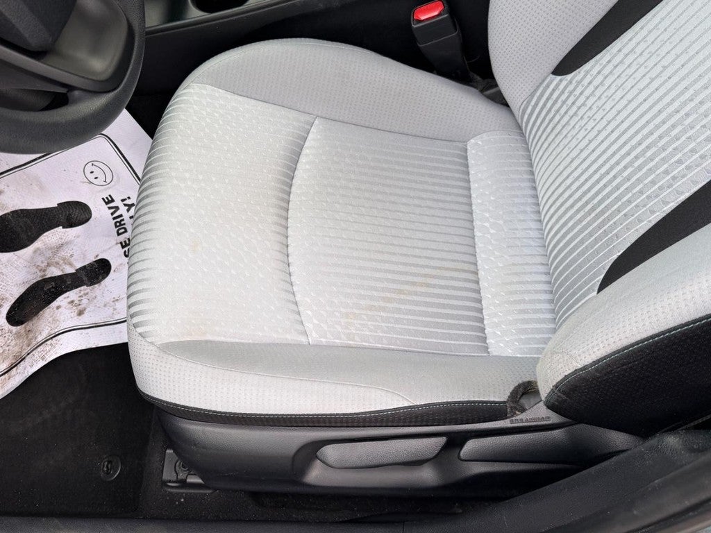 2016 Toyota Prius 5dr HB (Natl)