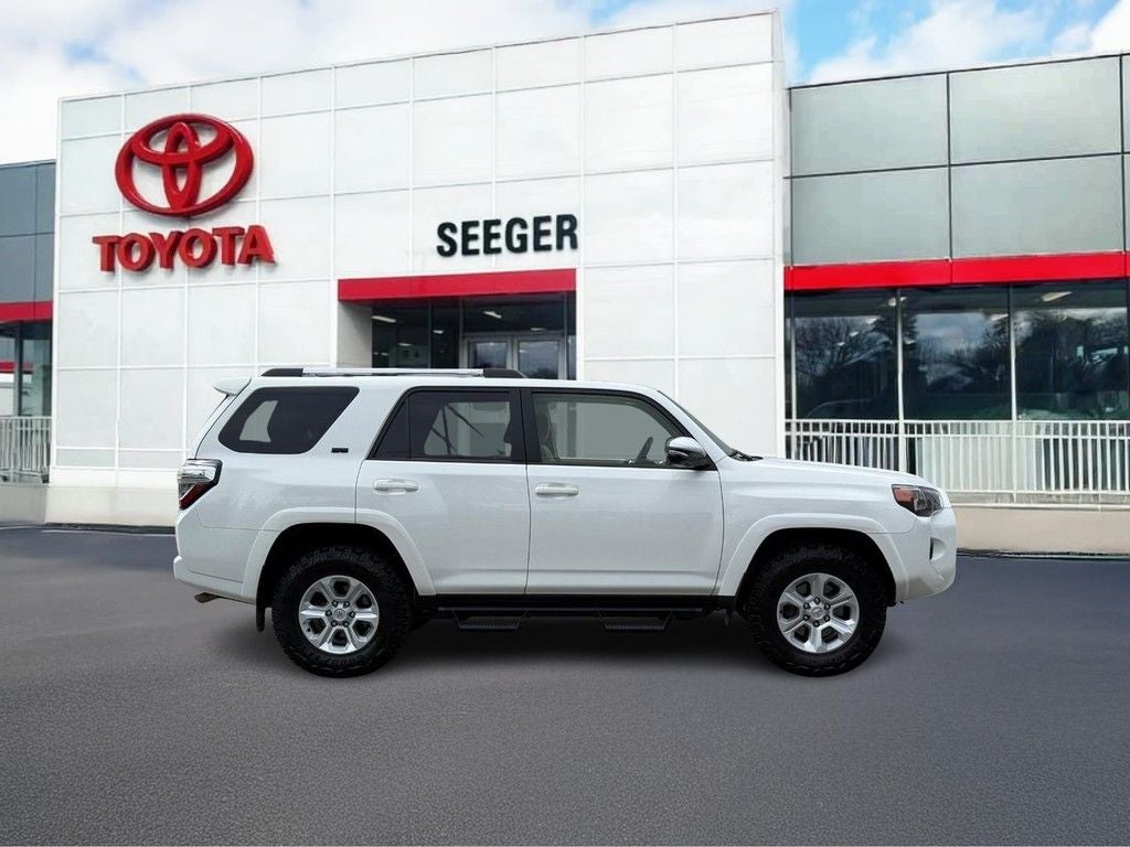 2023 Toyota 4Runner SR5 Premium
