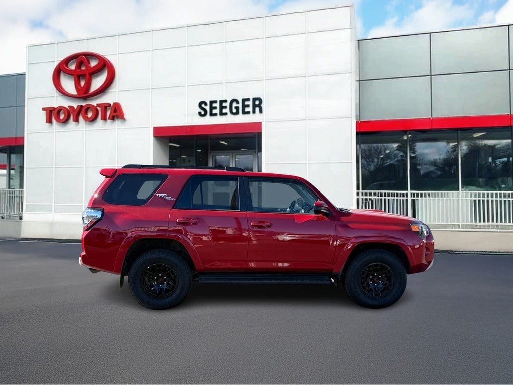 2024 Toyota 4Runner TRD Off Road 4WD (Natl)