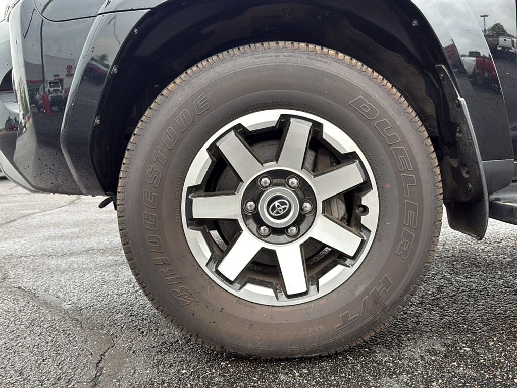 2024 Toyota 4Runner TRD Off-Road