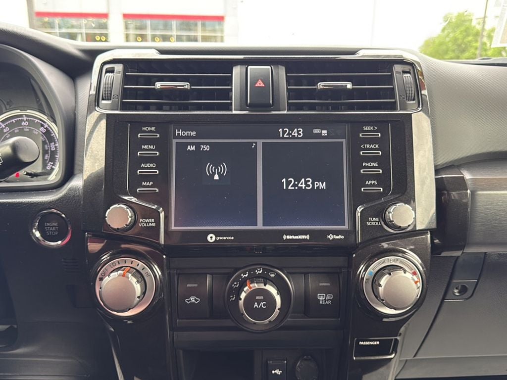 2024 Toyota 4Runner TRD Off-Road
