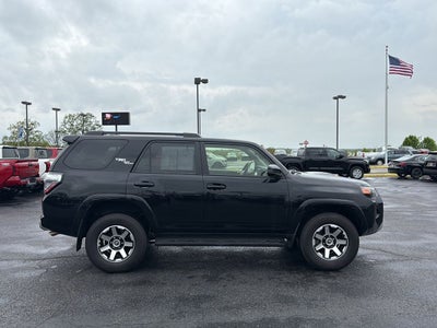 2024 Toyota 4Runner TRD Off-Road