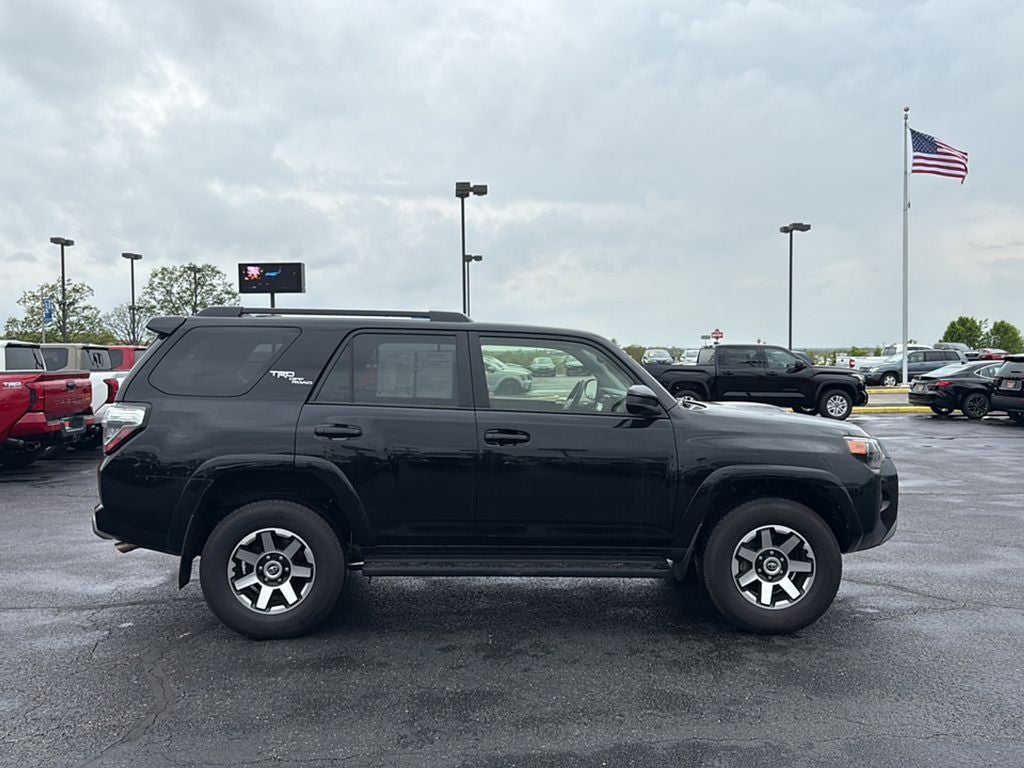 2024 Toyota 4Runner TRD Off-Road