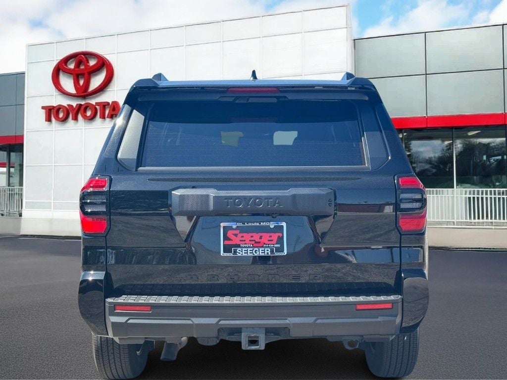 2025 Toyota 4Runner SR5