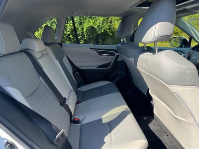 2024 Toyota RAV4 Hybrid XLE Premium