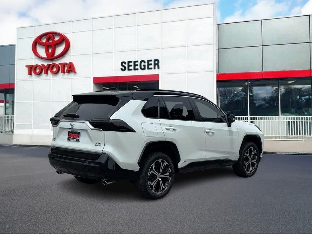2025 Toyota RAV4 Plug-In Hybrid XSE