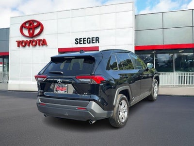 2025 Toyota RAV4 Hybrid LE