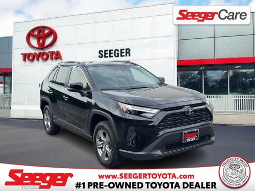 2025 Toyota RAV4 Hybrid XLE
