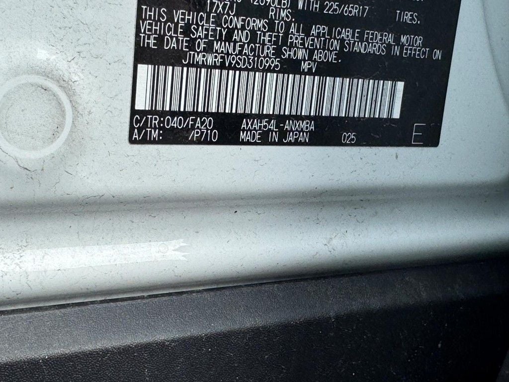 2025 Toyota RAV4 Hybrid XLE