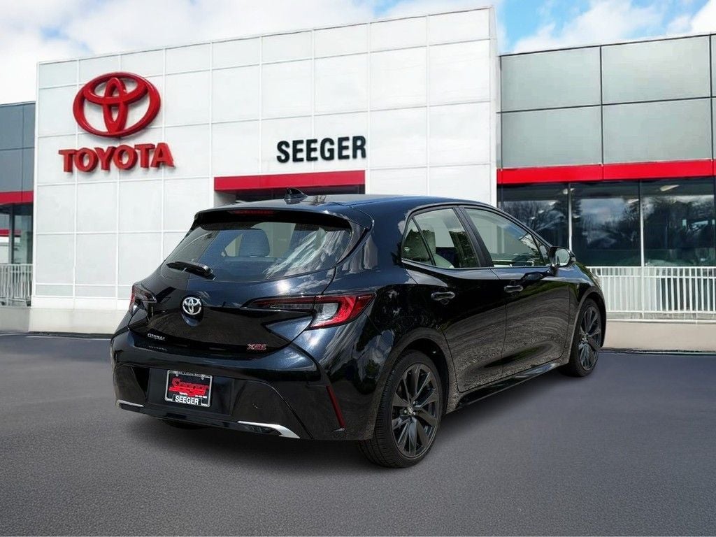 2023 Toyota Corolla Hatchback XSE