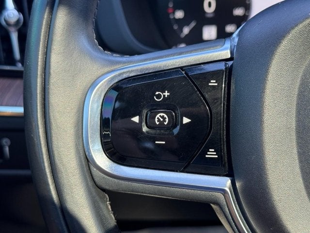 2019 Volvo XC60 Inscription