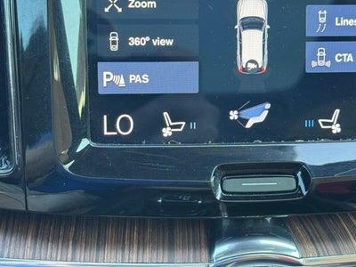 2019 Volvo XC60 Inscription