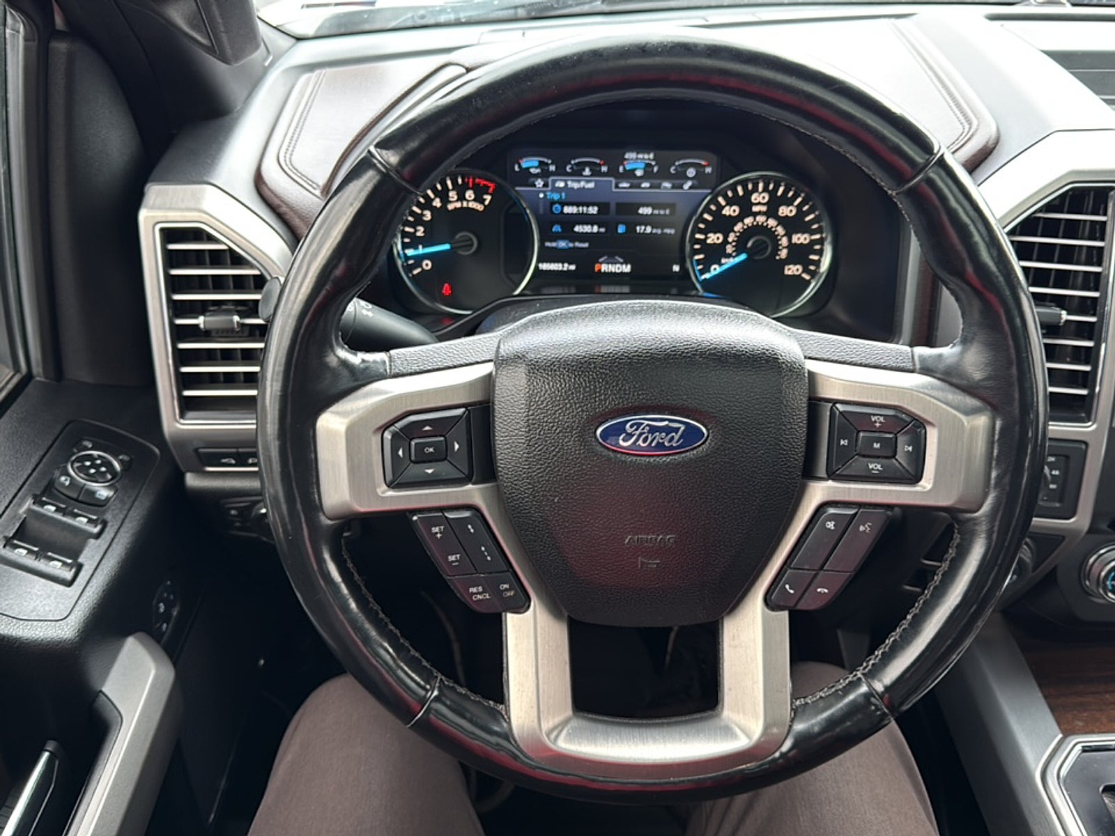 2017 Ford F-150 Platinum