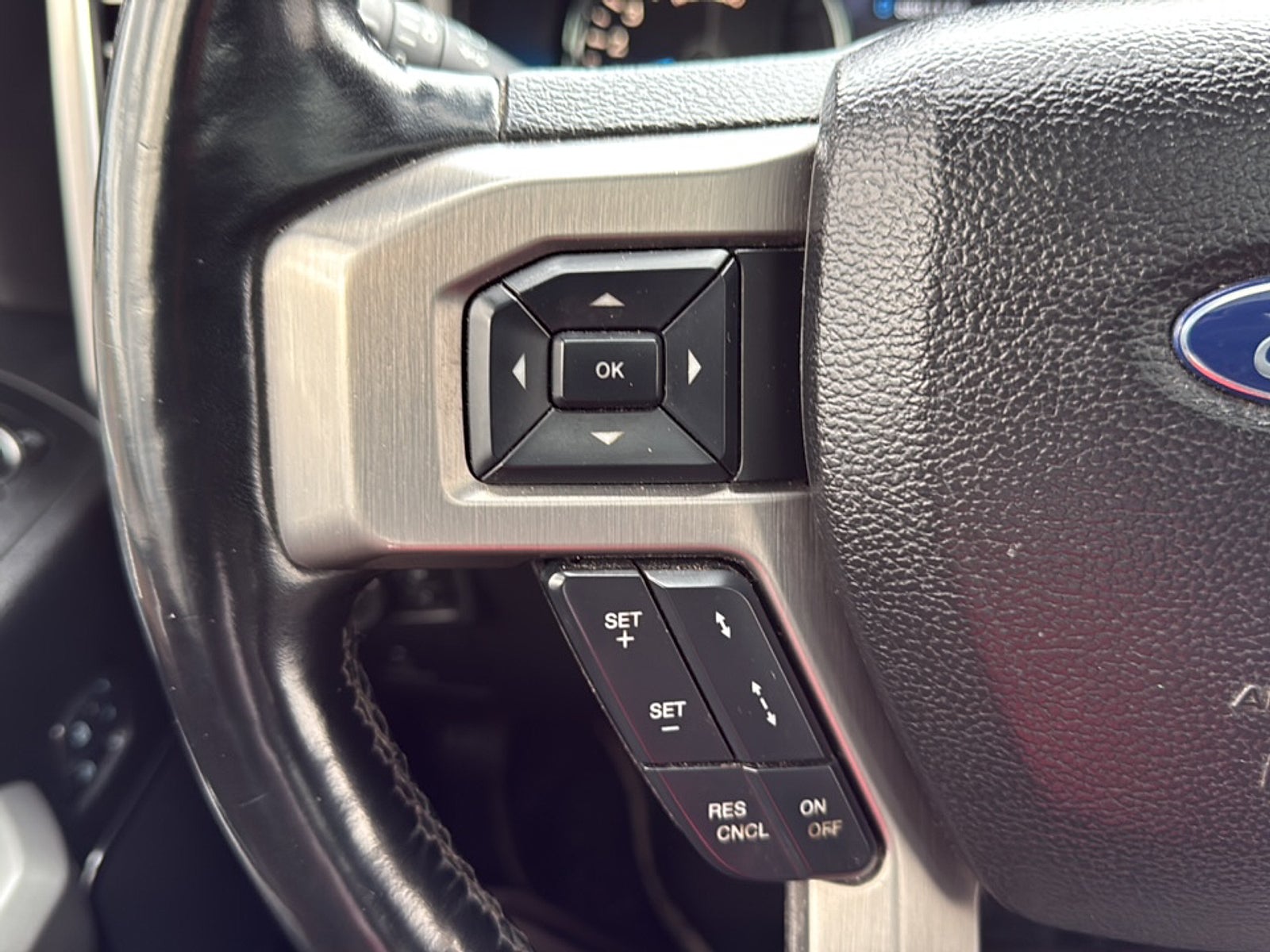 2017 Ford F-150 Platinum