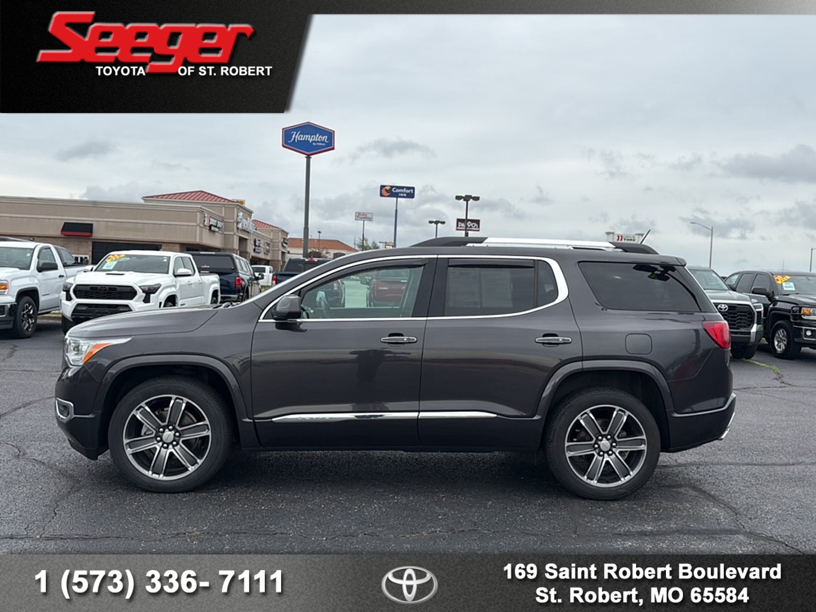 2017 GMC Acadia Denali