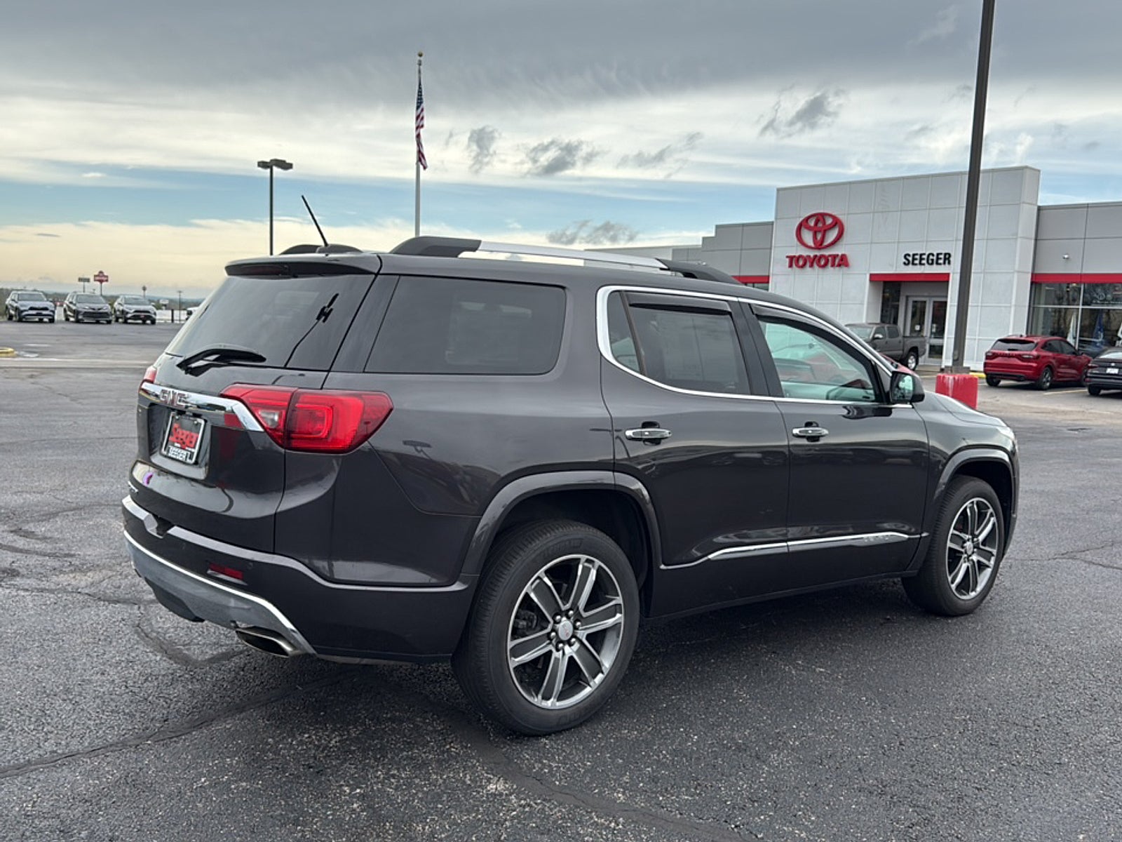 2017 GMC Acadia Denali